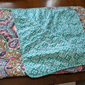 Twin coverlet and sham